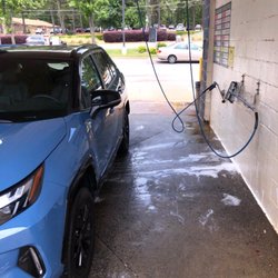 Cat's Car Wash - Just pulled up.