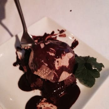 Indigo Moon - Dessert - New American Near Me - Cambria, California