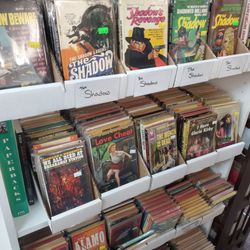 Dreamhaven Books & Comics