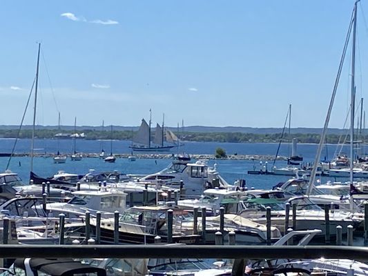 West End Tavern by null