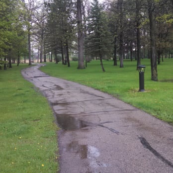 East River Trail - Path access just inside Green Isle Park - Parks Near Me - Green Bay, Wisconsin East River Trail - Path access just inside Green Isle Park - Parks Near Me - Green Bay, Wisconsin