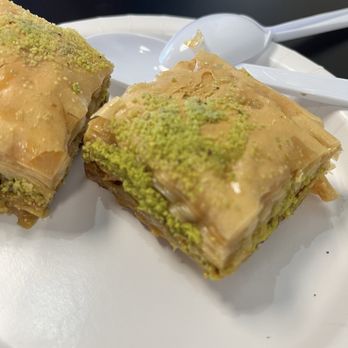 Al Baik Kabob House - Baklava - Mediterranean Near Me - Melbourne, Florida