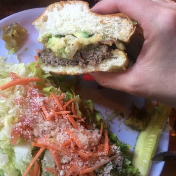 Oscar's Winner's Circle - Burgers Near Me - Milwaukee, Wisconsin