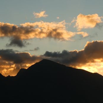 UFO Parasail - Boat Charters Near Me - Lahaina, Hawaii