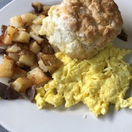 Egg place with biscuit Egg place with biscuit