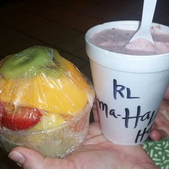 Henry's Place - Halo halo amazingness - Ice Cream & Frozen Yogurt Near Me - Honolulu, Hawaii