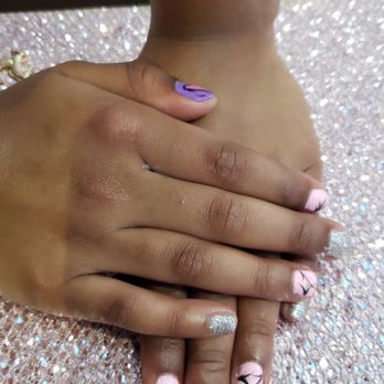 Lee Nails & Spa - Nail Salons Near Me - Chicago, Illinois Lee Nails & Spa - Nail Salons Near Me - Chicago, Illinois