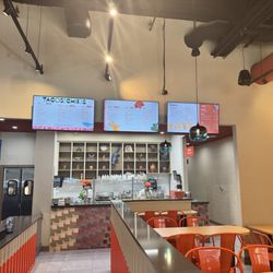 Tacos El Chikis - Inside of the restaurant