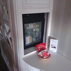 Hôtel Almoria - Minibar caché