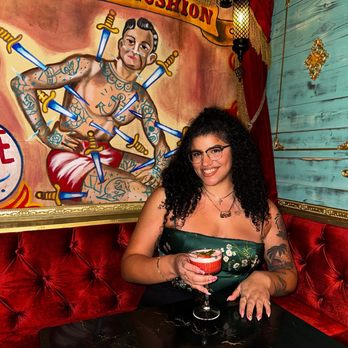 Tiger Bar - I had the "Off With His Head" 12/10! - Speakeasies Near Me - Nashville, Tennessee Tiger Bar - I had the "Off With His Head" 12/10! - Speakeasies Near Me - Nashville, Tennessee
