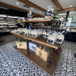 Fromagerie Montebello - Fromagerie Montebello Cheese Shop
