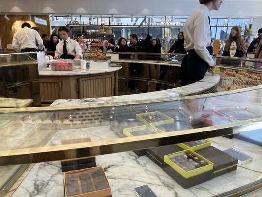 Pierre Hermé by null