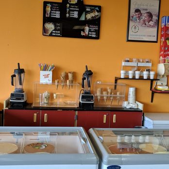 Tonallis Doughnuts & Cream - The ice cream part if the shop. - Donuts Near Me - Vancouver, Washington Tonallis Doughnuts & Cream - The ice cream part if the shop. - Donuts Near Me - Vancouver, Washington