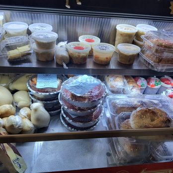 Vinnie's Mootz - Delis Near Me - Lyndhurst, New Jersey