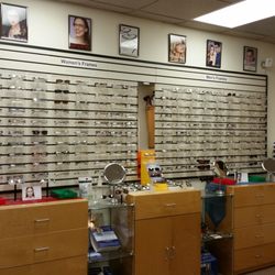 Oregon Eyes Vision Center - Dispensary