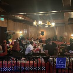 Amazing party area! Friendly, helpful and everyone was very comfortable
