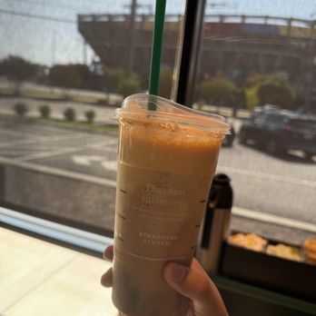 Starbucks - Coffee & Tea Near Me - Richmond, Virginia Starbucks - Coffee & Tea Near Me - Richmond, Virginia