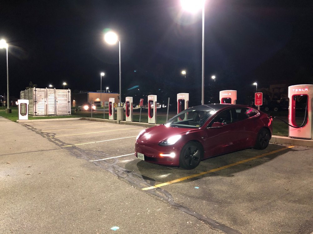 TESLA SUPERCHARGER Updated May 2024 5531 28th St SE, Grand Rapids