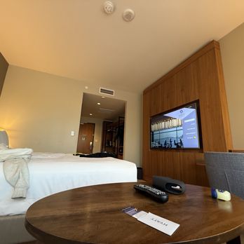 Hyatt Regency - Hotels Near Me - Renton, Washington