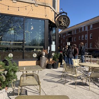 Charmers Cafe - Outside - Cafes Near Me - Chicago, Illinois