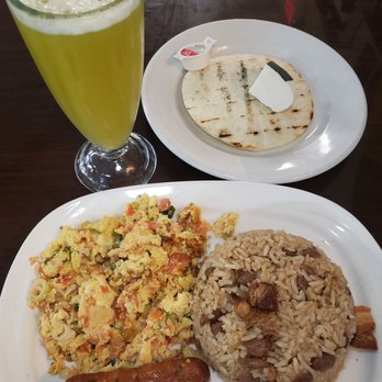 Macita's Restaurant & Bakery - Macitas Calentado - Colombian Near Me - Miami, Florida Macita's Restaurant & Bakery - Macitas Calentado - Colombian Near Me - Miami, Florida