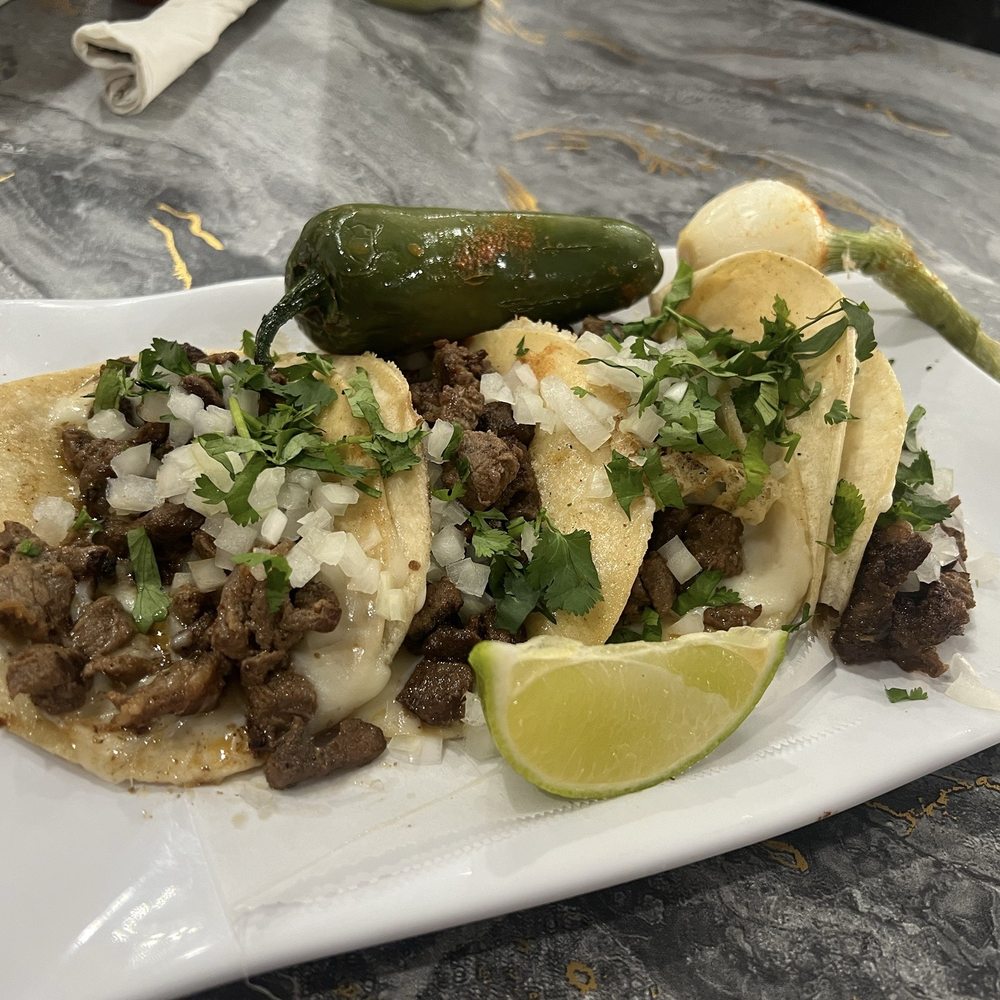 El Exquisito Restaurant - Street tacos - Spanish Near Me - Kenner, Louisiana