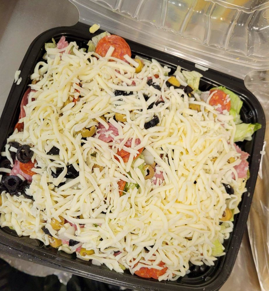 LANE’S PIZZERIA Updated September 2024 44 Photos 9023 Raisin St