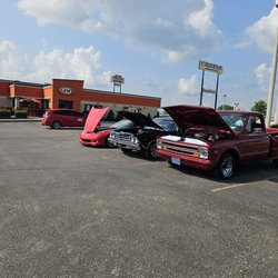A&W Restaurant - Cruise