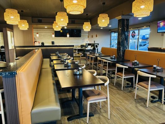 Sizzling House&Noodle by null