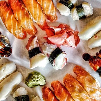 iZen's Drunken Bento - Sushi Bars Near Me - Cincinnati, Ohio