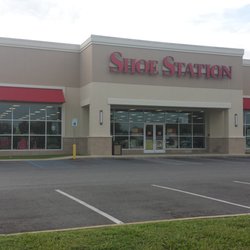 Shoe Station