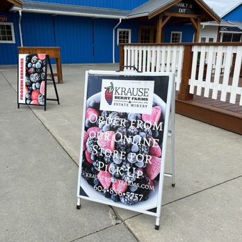Krause Berry Farms - Front - Farmers Market Near Me - Langley, British Columbia Krause Berry Farms - Front - Farmers Market Near Me - Langley, British Columbia