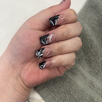 Crystal Nails & Spa - Nail Salons Near Me - Los Angeles, California Crystal Nails & Spa - Nail Salons Near Me - Los Angeles, California