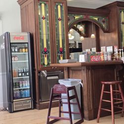 Roots 89 Grill - Interior