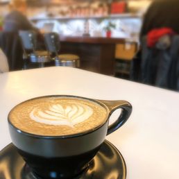 latte + retro diner vibe
