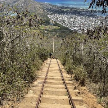 Koko Crater Trail - Hiking Near Me - Honolulu, Hawaii