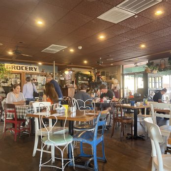 Kiss the Cook Restaurant - Breakfast & Brunch Near Me - Glendale, Arizona