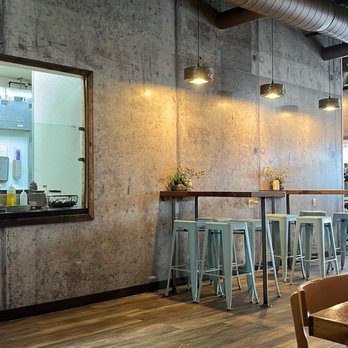 60 Beans Coffee - Sitting area - Coffee & Tea Near Me - Jefferson City, Tennessee 60 Beans Coffee - Sitting area - Coffee & Tea Near Me - Jefferson City, Tennessee