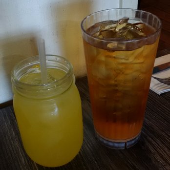 Da Kitchen Maui - Passion fruit Lemonade and Ice Tea - Hawaiian Near Me - Kihei, Hawaii