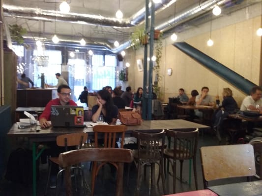 Le Bieristan by null