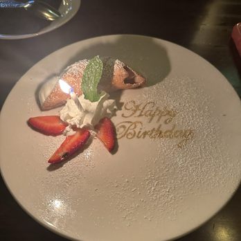 Nonno's Ristorante - Birthday cannoli - Italian Near Me - Murrieta, California Nonno's Ristorante - Birthday cannoli - Italian Near Me - Murrieta, California