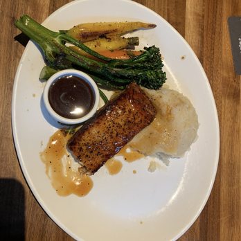 Yard House - Whiskey Glazed Salmon - New American Near Me - Indianapolis, Indiana