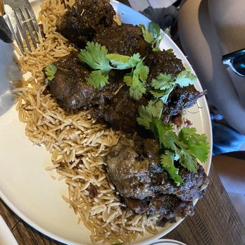 Zeke's Kitchen & Bar - New American Near Me - Smyrna, Georgia