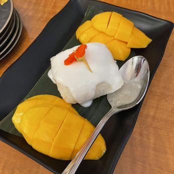 Laos Kitchen - Mango Sticky Rice - Laotian Near Me - San Rafael, California