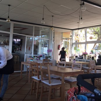 Valoria - Indoor and outdoor terrace facing the ría de vigo - Seafood Near Me - Teis, PO