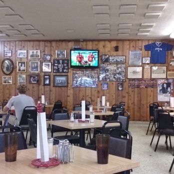 Mandola's Deli - Mom amd pop feel! - Delis Near Me - Houston, Texas Mandola's Deli - Mom amd pop feel! - Delis Near Me - Houston, Texas