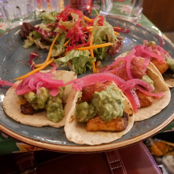 El Camion Mexicano - fish tacos - Mexican Near Me - London, XGL