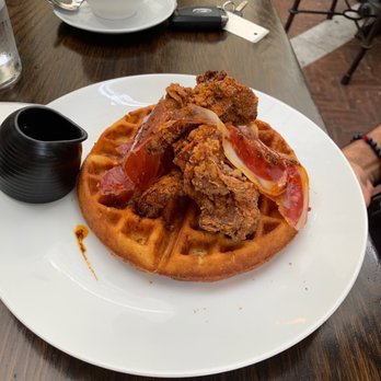 AOC - Chicken waffle - Cocktail Bars Near Me - Los Angeles, California AOC - Chicken waffle - Cocktail Bars Near Me - Los Angeles, California