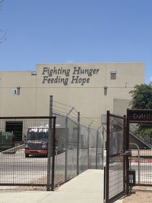 SAN ANTONIO FOOD BANK - Updated January 2026 - 60 Photos & 25 Reviews