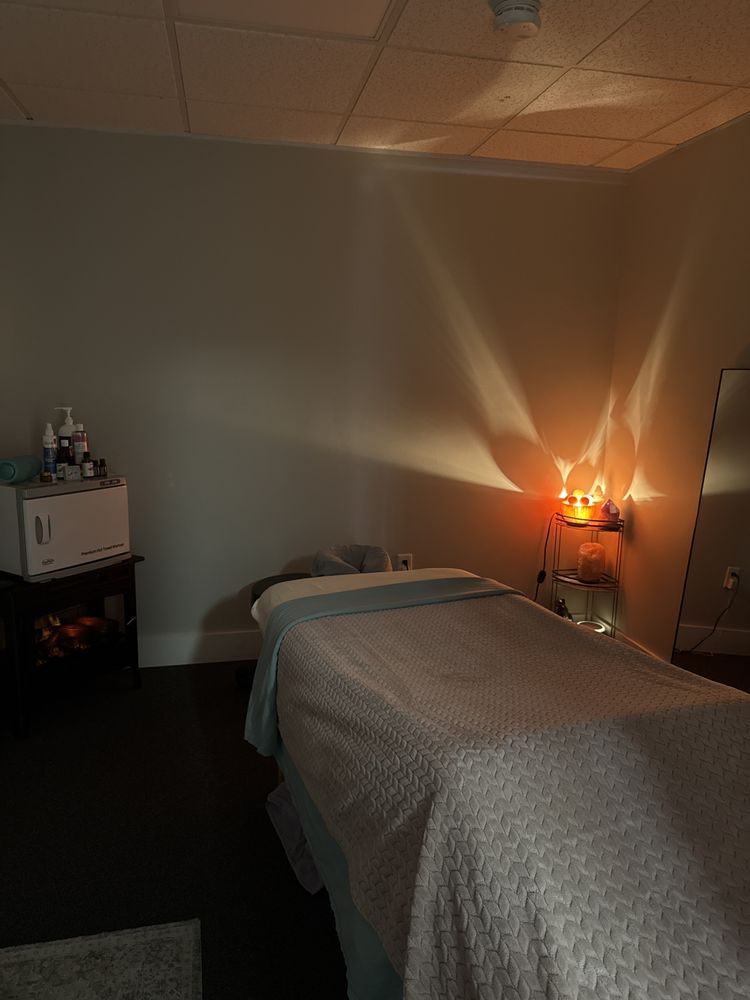 Chyrel’s Massage Therapy Logo